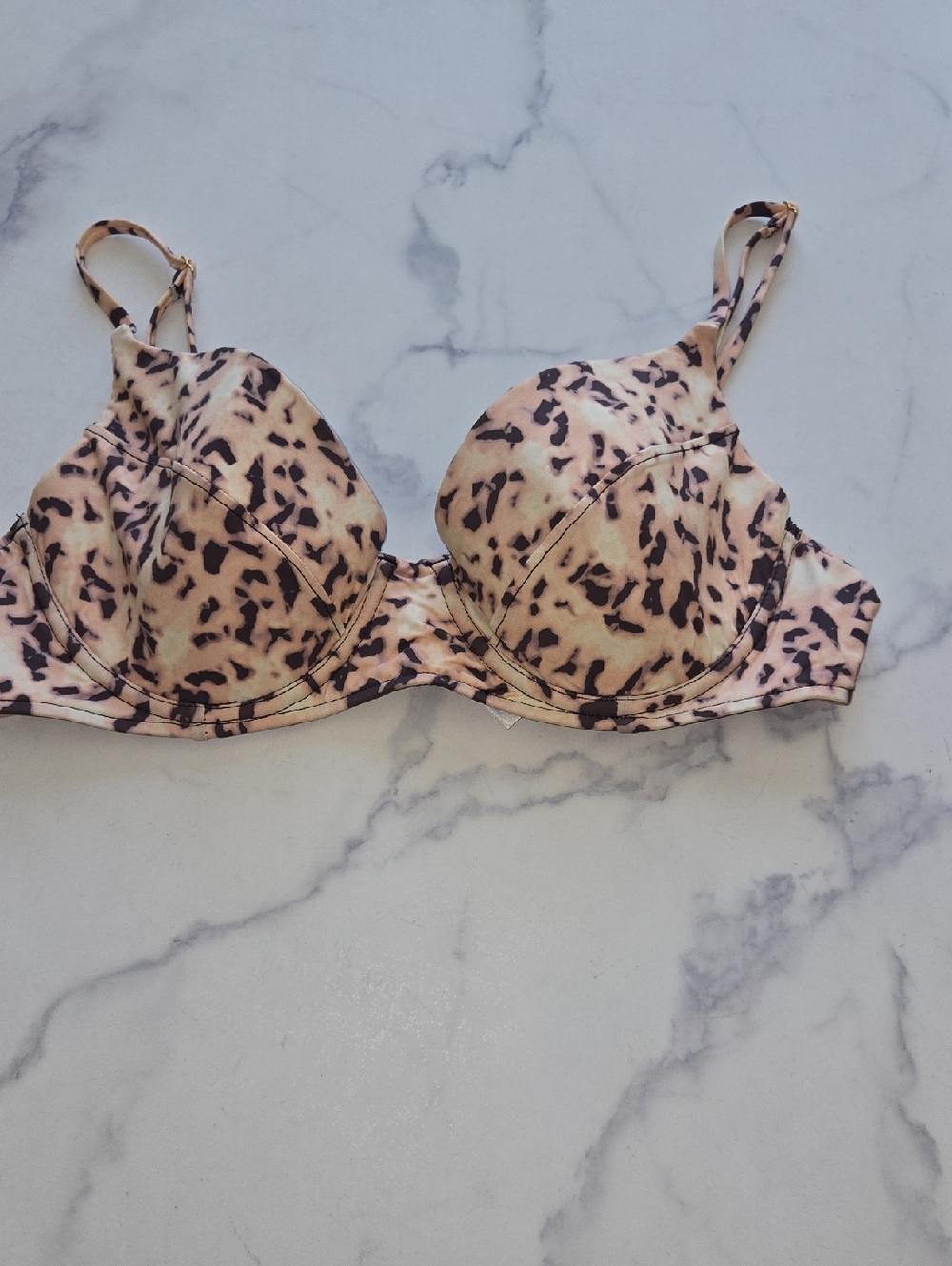 WeWoreWhat Lydia Tortoise-Print Underwire Bikini Swim Top Brown Beach Size L NWT - Picture 3 of 7